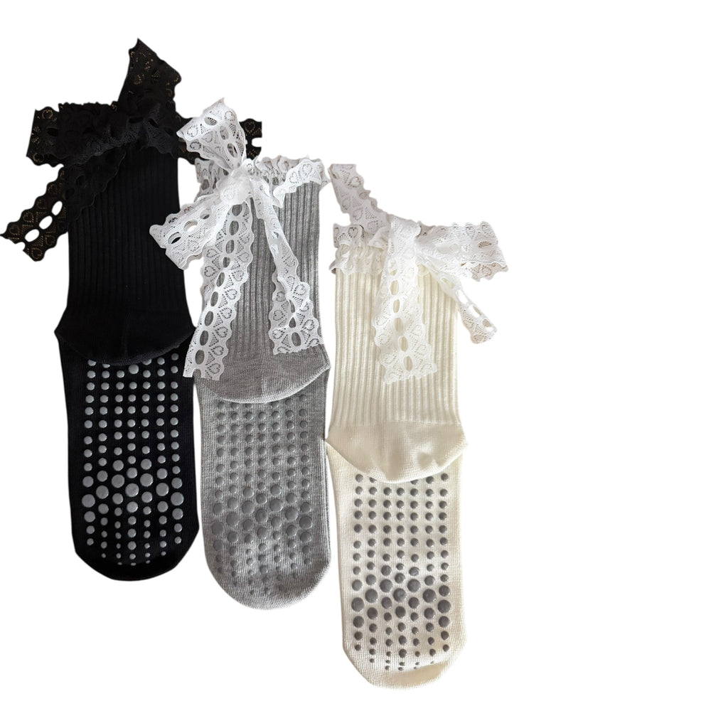🎀 Ribbon Pilates socks